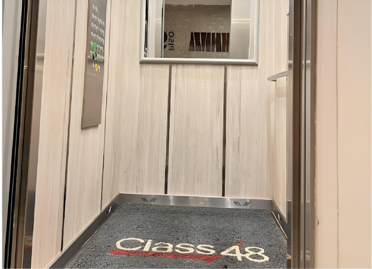 Class 48, Sabaneta Dış mekan fotoğraf